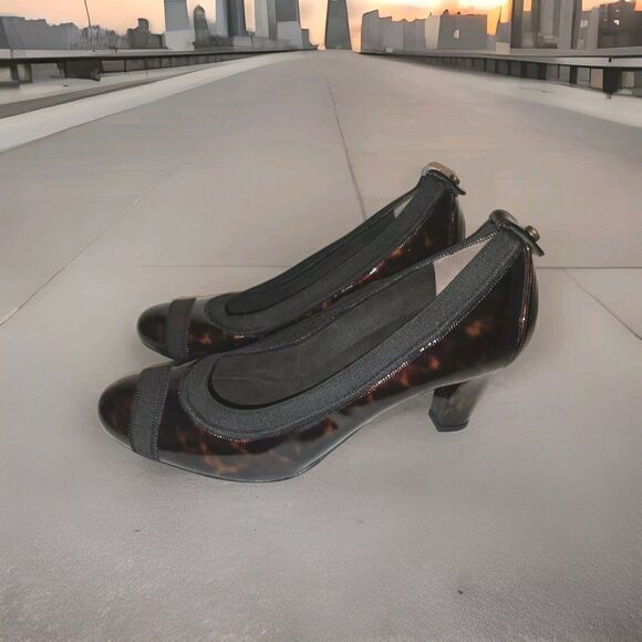 NEW! Stuart Weitzman Easily Elastic Pump Patent Leather Tortoise Shell Toe Sz 8 - Picture 1 of 9